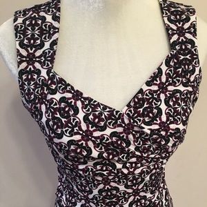 Sleeveless dress shirt